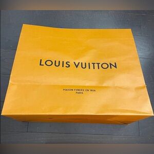 Louis Vuitton large shopping bag 19x16x9β or (40.5x49x23 cm)